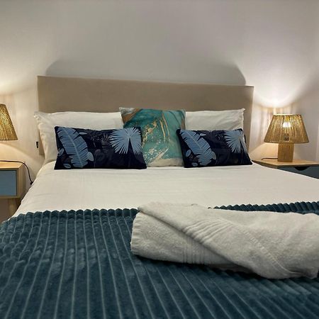 Port House, Paseo Maritimo,A Un Minuto Playa Apartment Fuengirola Bagian luar foto