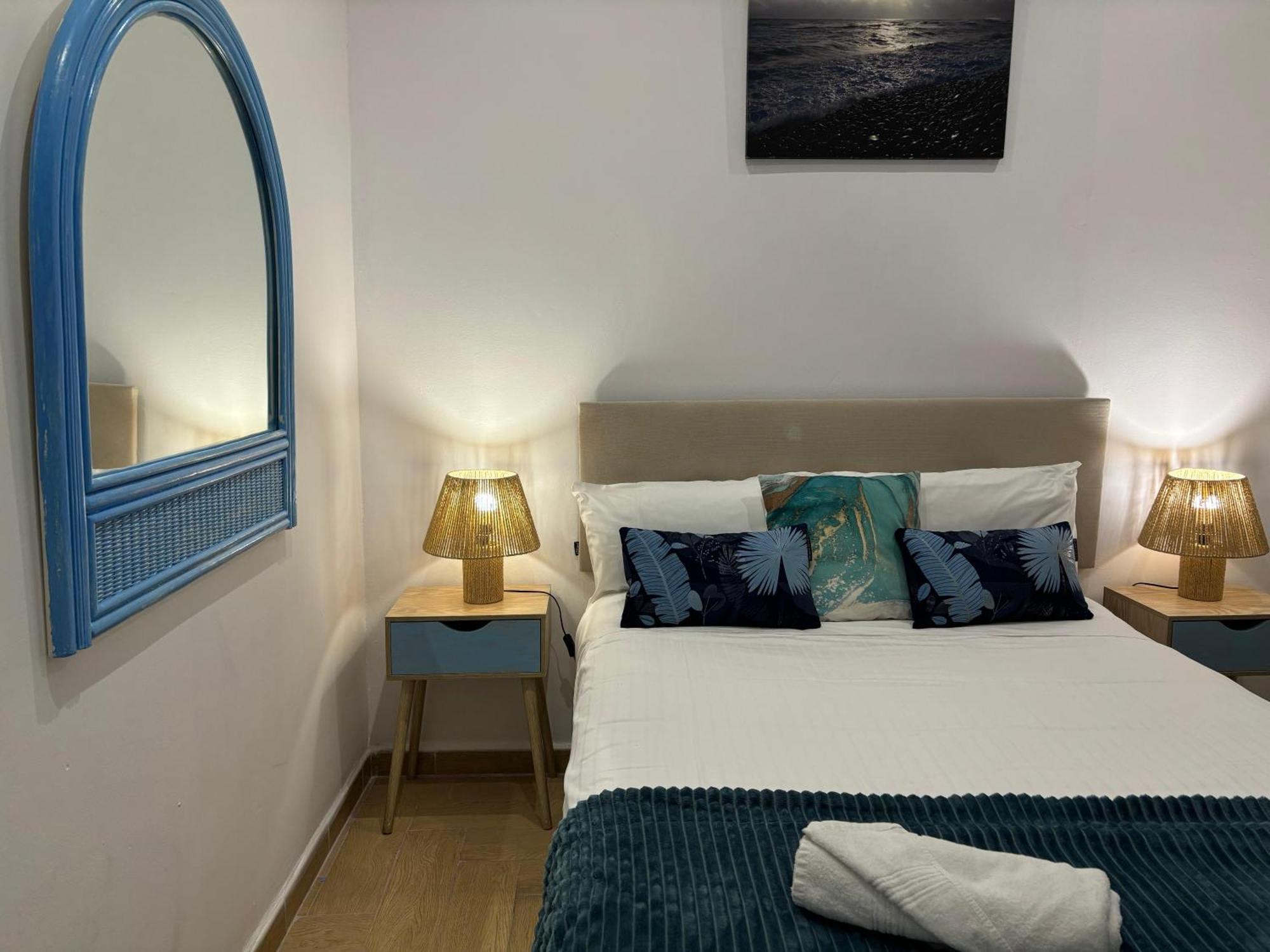 Port House, Paseo Maritimo,A Un Minuto Playa Apartment Fuengirola Bagian luar foto